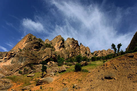 hora, mrak, modrá obloha, krajina, nebe, modrý, Příroda, sirnak, krocan, skalnaté, mrak - nebe, scén, rock - objekt, scenics - příroda, krása v přírodě, životní prostředí, Skála, pevný, klidné scény, nikdo, klid, mimoměstské scény, Skalní formace, přistát, rostlina, pohoří, dálkový, venku, polosuchý, klimatu, formace, suché podnebí, erodoval, 4K, CC0, veřejná doména, bez autorských práv