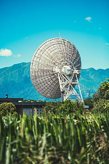 selektivní, zaostřovací fotografie, parabolická anténa, pohled na pohoří, selektivní zaměření, fotografování, pohoří, Pohled, technologie, bezdrátové technologie, nebe, vysílání, sdělení, modrý, venku, anténa - anténa, nikdo, hora, globální komunikace, Věda, rostlina, Příroda, stavba, den, architektura, Ruské kolo, zábavní park, umělecká kultura a zábava, jízda zábavním parku, přistát, růst, družice, astronomie, rádiová vlna, 5K, CC0, veřejná doména, bez autorských práv