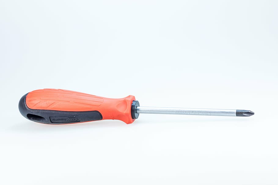 Cacciavite, strumento, mestiere, rosso, Phillips, metallo, capo, sfondo, dettaglio, lavoro, cacciaviti, kit di strumenti, frontalino, utensili, attrezzatura, strumento di lavoro, riparazione, industria di costruzioni, acciaio, vite, maniglia, singolo oggetto, sfondo bianco, girato in studio, copia spazio, nessuno, in casa, ritagliare, strumento a mano, tecnologia, giocattolo, mezzi di trasporto, modo di trasporto, industria, natura morta, plastica, aggressione, 4K