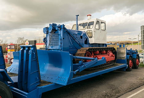 machine, oud, bouwmachine, glijbaan, rups-, vervoer-, oude machine, Old Timer, hersteld, vervoer, industrie, wolk - lucht, dag, wijze van transport, hemel, natuur, machinerie, landvoertuig, bouwindustrie, bouwmachines, buitenshuis, bouwplaats, geen mensen, zonlicht, houder, ontwikkeling, communicatie, motorvoertuig, vrachtauto, 5K, CC0, publiek domein, royaltyvrij
