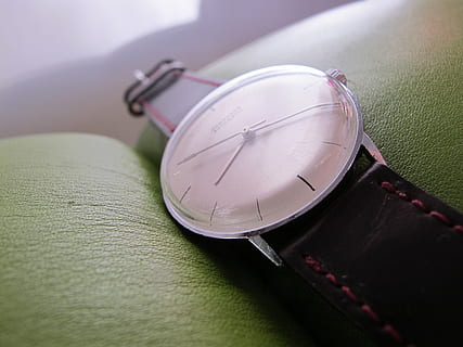 clock, junghans, automatic, time, no people, instrument of time, indoors, close-up, watch, wristwatch, still life, table, personal accessory, leather, number, minute hand, retro styled, green color, high angle view, focus on foreground, fashion, wall clock, 2K, CC0, public domain, royalty free