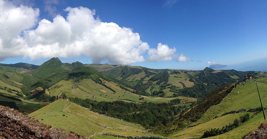 azores, turons, vista, paisatge, medi ambient, núvol - cel, terra, escenics - natura, muntanya, cel, bellesa a la natura, color verd, escena no urbana, naturalesa, escena tranquil·la, tranquil·litat, cap gent, camp, escena rural, planta, a l'aire lliure, dia, 2K