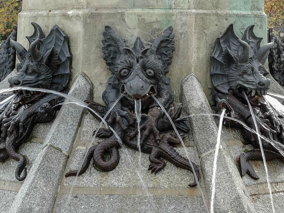 estàtua, diable, dimoni, lucifer, beelzebub, eliminació, Àngel caigut, 666, parc, plaça, escultura, quart mil·lenni, font, art i artesania, creativitat, representació, cap gent, dia, representació humana, artesania, arquitectura, talla - producte artesanal, semblança masculina, a l'aire lliure, estructura construïda, funció de construcció de parets, naturalesa, semblança femenina, 5K