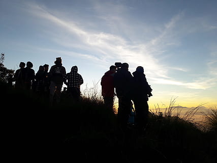 brom, indonesien, java, vulkan, natur, panoramisk, horisont, vejr, rejse, landskab, sol, oprigtig, udendørs, himmel, gruppe af mennesker, silhuet, bevæbnede styrker, regering, militær, stående, mennesker, sky - himmel, rigtige mennesker, hær soldat, herrer, hær, voksen, aktivitet, samvær, solnedgang, Specialstyrker, uniform, 4K, CC0, offentligt domæne, royaltyfrie