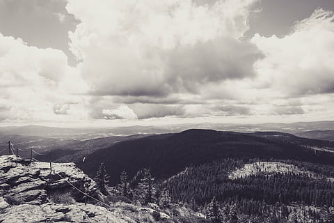 Mai Mult, destinaţie, vedere, punct de vedere, Munte, timp liber, beneficiu de la, platou, locuri de interes, marketing, turism, vacanţă, drumeții, reclamă, pădurea bavareză, pădure, peisaj, copaci, stâncă, vedere îndepărtată, previziune, nor - cer, cer, frumusețe în natură, mediu inconjurator, scenice - natura, liniște, natură, copac, o scenă liniștită, plantă, nici o persoana, scenă non-urbană, zi, iarnă, de munte, zăpadă, temperatura rece, în aer liber, un munte acoperit de zăpadă, 5K, CC0, domeniu public, fără drepturi de autor