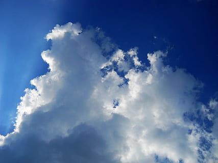 cel, núvols, horitzó, cloudscape, fons, neu, fum, Via Làctea, paisatge, espai, blau, color, arc de Sant Martí, dslr, naturalesa, temps, núvol - cel, a l'aire lliure, dia, aire, estiu, meteorologia, estratosfera, clima, núvol de cúmuls, núvol, escenics, bellesa a la natura, blanc, cap gent, escenics - natura, tranquil·litat, Color blanc, vista d’angle baix, escena tranquil·la, idíl·lic, esponjós, medi ambient, atmosfera, vent, suavitat, brillant, 4K, CC0, domini públic, lliure de regalies