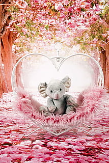 grau, Elefant, Plüsch-, Spielzeug, Herz, Vertikale, Studio, Rosa, der Hintergrund, Baum, Blumen, Laub, die Knospen, blühend, Sitzung, das Maskottchen, posieren, für Kinder, Teddybär, Darstellung, Plüschtier, keine Leute, Tierdarstellung, pinke Farbe, Tier, Tierthemen, Säugetier, drinnen, Tag, Kunst und Handwerk, Weichheit, Natur, Nahansicht, Pflanze, Muster, Vorderansicht, Blumenmuster, 5K, CC0, gemeinfrei, lizenzfrei