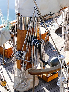 seilbåt, rigger, tau, strenger, seiling, båt, hav, matter, tre, navigasjon, havn, halyard, gammel seilbåt, Frankrike, marina, trinser, tidligere, maritime, Normandie, Honfleur, nautisk fartøy, transportmiddel, transport, vann, tre - materiale, Dekk, dag, ingen folk, båtdekk, skip, fortøyd, natur, reise, utendørs, yacht, luksus, nautisk utstyr, 2K, CC0, offentlig domene, opphavsrett gratis