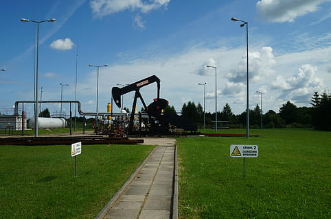 pumpjack, petroleum, mine, industry, sky, transportation, fuel and power generation, nature, machinery, mode of transportation, grass, business, oil industry, fossil fuel, cloud - sky, outdoors, land vehicle, no people, oil pump, lighting equipment, filling, street light, architecture, oil well, 4K, CC0, public domain, royalty free
