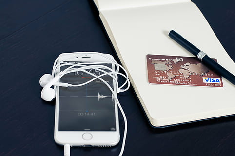 post-2016, post -2016 iphone, beside, visa card, silver, iphone, earpods, visa, credit, card, mobile, smartphone, technology, headphones, earbuds, recording, audio, voice, business, money, finance, credit card, pen, notepad, travel, communication, wireless technology, no people, close-up, day, connection, mobile phone, portable information device, smart phone, text, portability, high angle view, screen, table, still life, touch screen, indoors, western script, internet, 4K, CC0, public domain, royalty free
