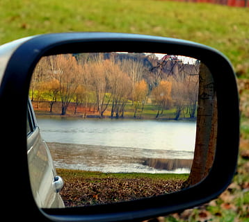 flashback, acqua, inverno, auto, specchio, mezzi di trasporto, natura, strada, guida, riflessione, modo di trasporto, specchietto laterale, pianta, giorno, veicolo terrestre, nessuno, erba, all'aperto, veicolo a motore, vetro - materiale, lago, bellezza nella natura, campo, albero, specchio del veicolo, 2K, CC0, dominio pubblico, privo di copyright