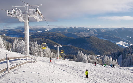 Schnee, Winter, Berg, kalt, Sport, Landschaft, alpin, Skilift, Berge, Bergpanorama, Berglandschaft, Skigebiet, kalte Temperatur, Gebirge, Himmel, Seilbahn, Szenen - Natur, Reise, Natur, die Architektur, wolke - himmel, Schönheit in der Natur, gebaute Struktur, Verbindung, Kabel, Transport, Umgebung, schneebedeckter Berg, draußen, Elektrizität, Gipfel, 4K, CC0, gemeinfrei, lizenzfrei