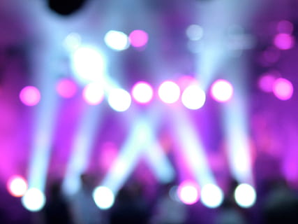 ușoară, lumini, LED, grinzi, etapă, bokeh, etapa - spațiu de performanță, viata de noapte, Club de noapte, defocalizat, iluminat, fundaluri, noapte, echipamente de iluminat, concert de muzică populară, muzică, petrecere - eveniment social, abstract, divertisment, pestriţ, luminos, nici o persoana, lumină - fenomen natural, multi colorate, model, lentila flacara, culoarea roz, electricitate, tehnologie, lumina electrica, formă, cerc, Violet, 2K, CC0, domeniu public, fără drepturi de autor
