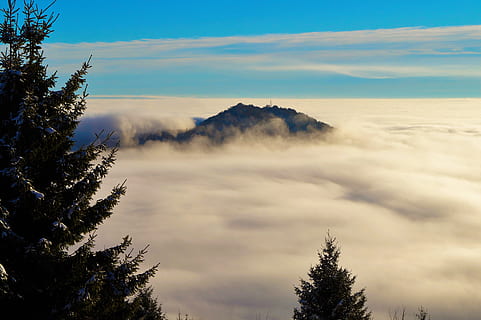 nubes, celo, montaña, naturaleza, montañas, cielo, paisaje, Italia, árbol, tranquilidad, belleza en la naturaleza, escena tranquila, nube - cielo, planta, paisajes - naturaleza, nadie, escena no urbana, idílico, día, ambiente, al aire libre, majestuoso, crecimiento, árbol conífero, Pino, pico de la montaña, 4K, CC0, dominio público, libre de derechos