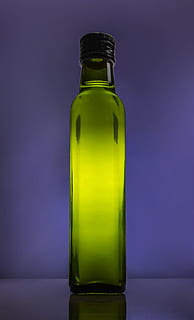 zbliżenie, obiekt, widok, wyraźnie, butelka, tło, Zielony, żółty, fioletowy, odbicie, światło, hotspot, brokat, lustro, ankieta tematyczna, zdjęcie w tle, kwadratowa butelka, miękkie światło, pojemnik, studio strzał, wewnątrz, jedzenie i picie, kolorowe tło, szkło - materiał, drink, żadnych ludzi, odświeżenie, martwa natura, zielony kolor, świeżość, pojedynczy obiekt, przezroczysty, alkohol, niebieski, niebieskie tło, 2K, CC0, domena publiczna, darmowe zdjęcia