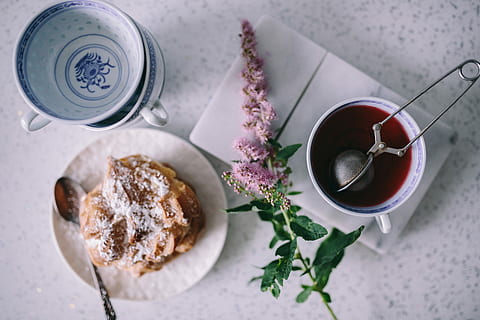 cream, puffs, Coffee, Tee, Cream Puffs, tea, cup, cake, sweet, cup of tea, cookie, food, dessert, gourmet, plate, sweet Food, table, homemade, food and drink, directly above, high angle view, indoors, bowl, drink, mug, freshness, coffee cup, refreshment, hot drink, tea - hot drink, still life, coffee - drink, indulgence, tea cup, no people, meal, crockery, breakfast, glass, temptation, 5K, CC0, public domain, royalty free