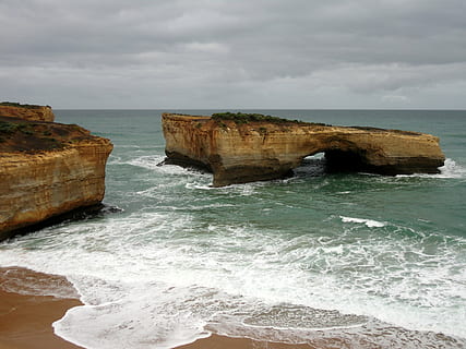 roccia, spiaggia, scogliera, pietra, mare, natura, oceano, sabbia, costa, arco, isola, Victoria - Australia, oceano Atlantico, grande strada oceanica, roccia - oggetto, Paesaggi, acqua, orizzonte, bellezza nella natura, orizzonte sull'acqua, scenics - natura, cielo, solido, nuvola - cielo, formazione rocciosa, movimento, terra, nessuno, giorno, sport, all'aperto, pila rock, 4K, CC0, dominio pubblico, privo di copyright