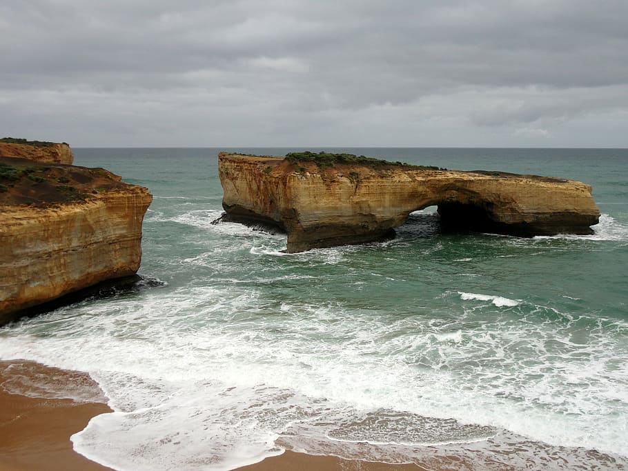 roccia, spiaggia, scogliera, pietra, mare, natura, oceano, sabbia, costa, arco, isola, Victoria - Australia, oceano Atlantico, grande strada oceanica, roccia - oggetto, Paesaggi, acqua, orizzonte, bellezza nella natura, orizzonte sull'acqua, scenics - natura, cielo, solido, nuvola - cielo, formazione rocciosa, movimento, terra, nessuno, giorno, sport, all'aperto, pila rock, 4K