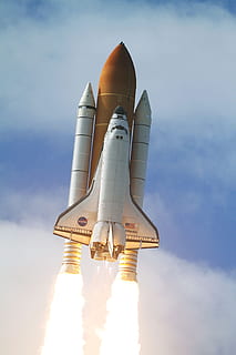 flyvende, himmel, rumskib, liftoff, lancering, rumfartøj, køretøj, astronaut, flyvningen, køre til kredsløb, udforskning, teknologi, ingen mennesker, plads, rumudforskning, dag, sky - himmel, natur, arkitektur, bygget struktur, lav vinkel visning, bygning udvendig, udendørs, luftfartøj, sollys, tårn, rejse, dome, høj - høj, turisme, rejsemål, sted for tilbedelse, global kommunikation, 2K, CC0, offentligt domæne, royaltyfrie