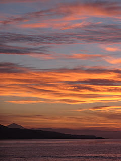 tramonto, fuoco, nuvole, orizzonte, cielo, paesaggio, le cave, Gran canaria, il gioco, tenerife, Paesaggi, bellezza nella natura, colore arancione, natura, scena tranquilla, scenics - natura, nuvola - cielo, acqua, la tranquillità, mare, montagna, idilliaco, nessuno, lungomare, scena non urbana, all'aperto, cielo drammatico, silhouette, cielo romantico, 2K, CC0, dominio pubblico, privo di copyright