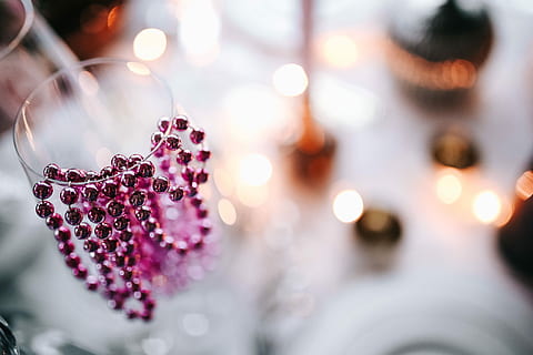 christmas table decorations, Christmas, table, decorations, table set, pink, holiday, glamour, xmas, decoration, celebration, defocused, shiny, christmas Ornament, christmas Decoration, winter, close-up, purple, pink color, no people, indoors, beauty, selective focus, jewelry, illuminated, focus on foreground, love, lens flare, red, gemstone, luxury, wealth, outdoors, fashion, positive emotion, plant, 5K