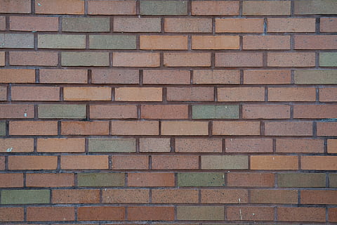 braun, Grün, Ziegelwand, Textur, Wand, Backstein, Vollbild, Hintergründe, Wandbau - Funktion, Muster, gebaute Struktur, die Architektur, keine Leute, texturiert, Tag, Design, gestalten, Wiederholung, draußen, Rechteck, Nahansicht, Gebäudehülle, 5K, CC0, gemeinfrei, lizenzfrei