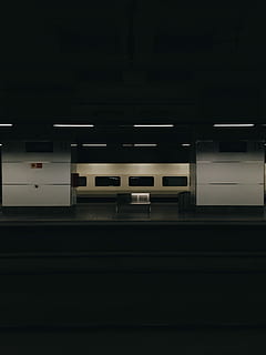 landskabsfoto, togstation bænk, landskab, Foto, togstation, bænk, ingen mennesker, indendørs, sort farve, teknologi, transportmidler, belyst, jernbanetransport, offentlig transport, arkitektur, jernbanestation, bygget struktur, jernbanestation platform, transportform, undergrundsbane, mørk, belysningsudstyr, tog, nat, spore, kopiere plads, jernbanespor, loft, lys, station, parkeringsgarage, platform, 4K, CC0, offentligt domæne, royaltyfrie