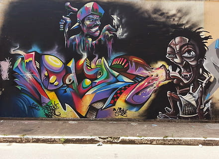 paret, art, grafit, art i artesania, creativitat, representació, multicolor, graffiti, representació humana, funció de construcció de parets, semblança masculina, dia, cap gent, art de carrer, a l'aire lliure, artesania, arquitectura, pintura, semblança femenina, estructura construïda, mural, 1080P, CC0, domini públic, lliure de regalies