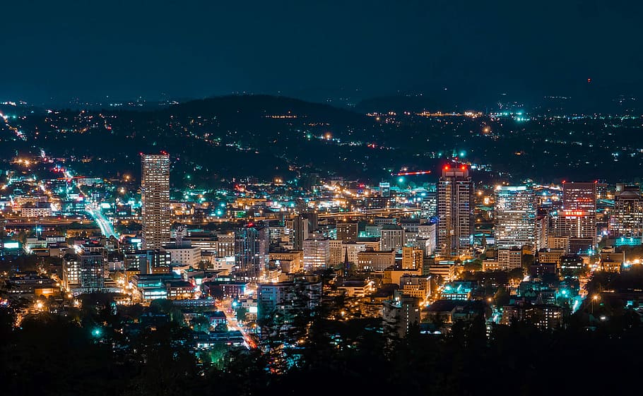 paisatge urbà nocturn, llums, Portland, oregon, nit, paisatge urbà, Portland, oregon, fotografies, domini públic, Estats Units, horitzó urbà, ciutat, escena urbana, districte del centre de la ciutat, il·luminat, gratacels, arquitectura, exterior de l'edifici, vespre, estructura construïda, vida de ciutat, edifici, exterior d’edifici d’oficines, cel, ple de gent, modern, multitud, paisatge, naturalesa, barri residencial, vista d’angle alt, a l'aire lliure, vida nocturna, llum, 1080P