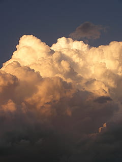 bulutlar, gökyüzü, gün batımı, Yoğun bulutlar, fırtınalı, iklim, bulut - gökyüzü, doğada güzellik, huzur, cloudscape, manzaralar - doğa, doğa, pastoral, insansız, kabarık, Güneş ışığı, cennet, düşük açılı görünüş, arka, dramatik gökyüzü, sakin sahne, açık havada, atmosfer, yumuşaklık, 1080P, CC0, kamu malı, telif ücretsiz
