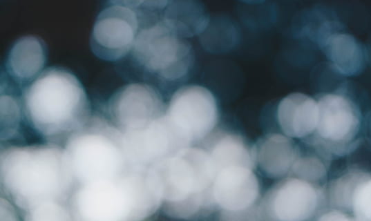 konfetti av lys, confetti, lys, blå, bokeh, mønster, defokusert, bakgrunn, abstrakt, skinnende, sirkel, fotografiske effekter, belyst, glødende, jul, lys - naturlig fenomen, bakteppe, glitter, ingen folk, full ramme, utendørs, dag, abstrakte bakgrunner, levende farge, fikk øye på, strukturert, hvit farge, teksturert effekt, natur, gruppe, geometrisk form, form, bra belyst, mykhet, ren, 5K, CC0, offentlig domene, opphavsrett gratis
