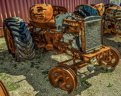 traktor, gammel, rusten, alderen, forvitret, vrag, henfald, hjul, forældet, transportmidler, forladt, metal, kørt ned, beskadiget, nedgang, ingen mennesker, forringelse, dag, dæk, transportform, stor gruppe af objekter, land køretøj, udendørs, reb, stilleben, Junkyard, ødelagt, 4K, CC0, offentligt domæne, royaltyfrie