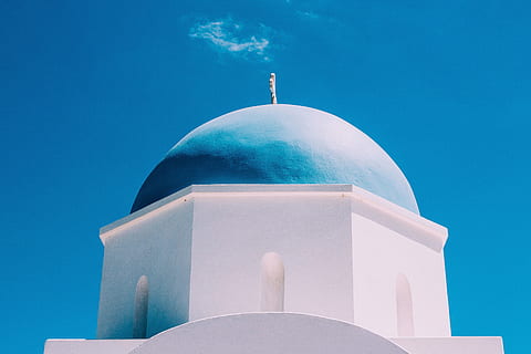 clásico, iglesia de cúpula azul, azul clásico, abovedado, Iglesia, Grecia, arquitectura, santorini, islas cyclades, azul, Hazme, religión, oia, estructura construida, lugar famoso, cielo, Mar Egeo, espiritualidad, exterior del edificio, culturas, blanco, islam, Islas griegas, creencia, edificio, lugar de adoración, naturaleza, nadie, torre, cielo limpio, destinos de viaje, día, al aire libre, 4K, CC0, dominio público, libre de derechos