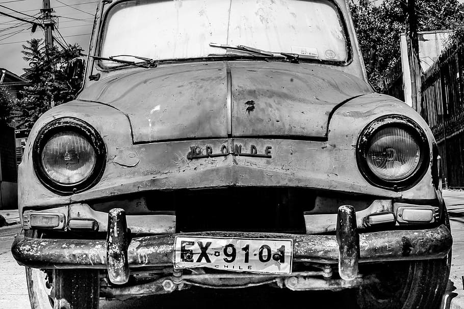 auto, vecchio, retrò, auto d'epoca, Vintage ▾, veicolo, automobile, classico, furgone hippy, Auto anni '60, automobili d'epoca, piccola macchina, modo di trasporto, mezzi di trasporto, veicolo terrestre, veicolo a motore, metallo, abbandonato, giorno, testo, in stile retrò, danneggiato, numero, nessuno, vista frontale, sceneggiatura occidentale, arrugginito, corri giù, avvicinamento, rovinato, 1080P