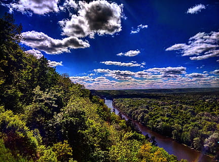 Himmel, Wolken, wann, Natur, Kumulus, Blau, Sonne, Wolke, Tag, Landschaft, klar, Horizont, Aussicht, sonnig, Ruhe, wunderschönen, Wasser, Tageslicht, Sonnenlicht, Pflanze, wolke - himmel, Baum, Szenen - Natur, ruhige Szene, Schönheit in der Natur, Umgebung, keine Leute, Nicht-städtische Szene, Wachstum, Land, draußen, idyllisch, Richtung, 4K, CC0, gemeinfrei, lizenzfrei