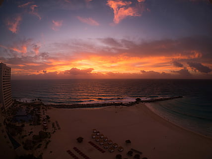 posta de sol, platja, sol, vespre, mar, cel, al capvespre, mexicà, sorra, aigua, horitzó sobre l’aigua, terra, núvol - cel, bellesa a la natura, escenics - natura, horitzó, escena tranquil·la, tranquil·litat, naturalesa, idíl·lic, persones incidentals, color taronja, a l'aire lliure, 4K, CC0, domini públic, lliure de regalies