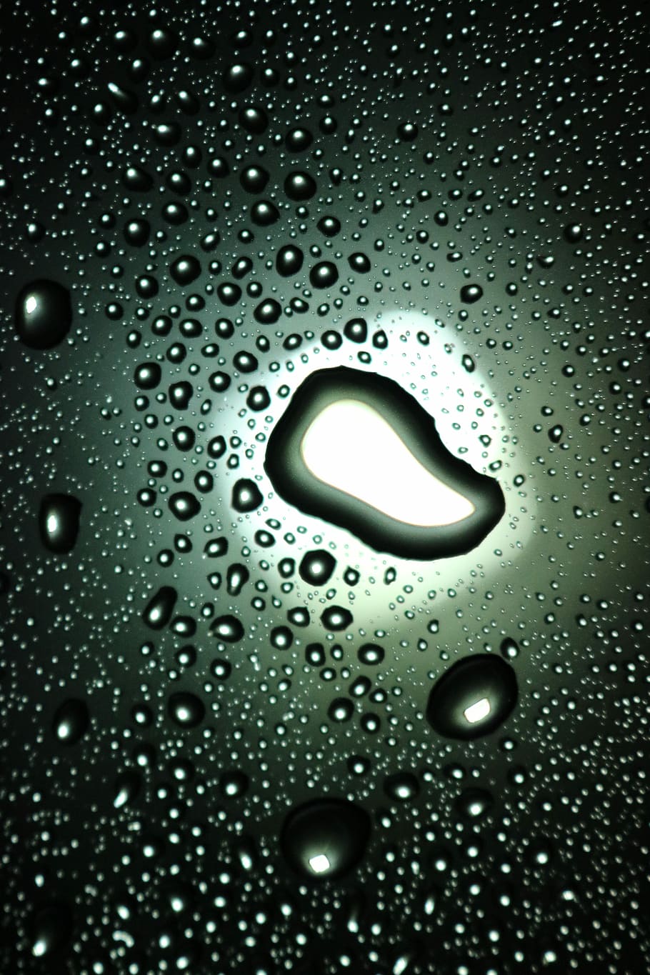 regn, slip, regnfuld, vand, væske, natur, regn, dråbe, blå, grøn, lys, ren, frisk, farve, plaske, miljø, våd, regndråbe, baggrunde, tæt på, indendørs, ingen mennesker, gennemsigtig, fuld ramme, vindue, kondensation, glas - materiale, mønster, glas, renhed, regntiden, dug, 5K