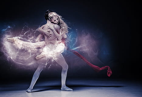 Mann, hugging, ånd, danser, opptreden, eleganse, bevegelse, dans, klassisk, ballettdanser, ballerina, utøver, posere, posering, nåde, handling, full lengde, én person, ballett, kvinner, hår, studio skudd, blondt hår, kostyme, voksen, innendørs, skjønnhet, kunstkultur og underholdning, ung voksen, svart bakgrunn, vakker dame, scene, frisyre, tenåring, 1080P, CC0, offentlig domene, opphavsrett gratis