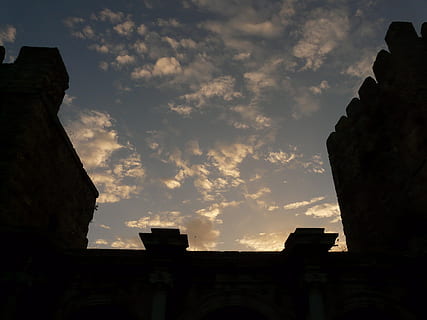 bygning, skygge, baglygte, ildsted, hadrian's gate, antalya, Kalkun, sky - himmel, silhuet, bygning udvendig, arkitektur, himmel, bygget struktur, lav vinkel visning, ingen mennesker, natur, solnedgang, historie, udendørs, fortiden, skumring, solid, rejsemål, gammel, dramatisk himmel, sted for tilbedelse, arkitektoniske kolonne, 2K, CC0, offentligt domæne, royaltyfrie