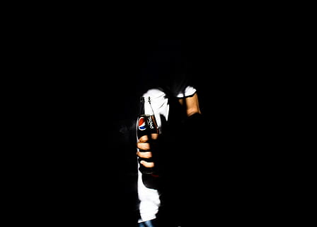 Person, halten, Pepsi-Cola-Flasche, ohne Titel, minimal, pepsi, Produkt, Hand, Schatten, Licht, Getränk, sprudelnd, keine Cola, Mann, Hände, Trinken, Glas, Flasche, Pepsi-Flasche, anonym, kommerziell, kopieren sie platz, schwarzer Hintergrund, eine Person, menschliches Körperteil, menschliche Hand, drinnen, Studioaufnahme, Körperteil, Lebensstile, Technologie, echte Menschen, Männer, nicht erkennbare Person, dunkel, Finger, menschlicher Finger, soziale Themen, menschliches Gesicht, menschliches Glied, 1080P, CC0, gemeinfrei, lizenzfrei