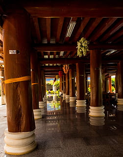 tempel hal, arkade, templet kompleks, tempel, nord thailand, arkitektur, Asien, tempelbygning, kulturer, buddhisme, østasiatisk kultur, religion, berømte sted, arkitektur og bygninger, historie, spiritualitet, bygget struktur, ingen mennesker, gammel, arkitektoniske kolonne, flaske, indendørs, luksus, bygning, sted for tilbedelse, træ - materiale, tro, i en række, loft, dag, rejsemål, natur, fortiden, søjlegang, helligdom, alter, udsmykkede, 2K, CC0, offentligt domæne, royaltyfrie