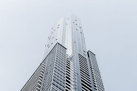 wysoki, wieżowiec, Toronto, blady, niebieski, niebo, widok oczu robaków, budynek, robaki, oko, widok, okno, szkło, architektura, budynek biurowy, nowoczesny, scena miejska, na zewnątrz budynku, wieża, zbudowana struktura, Miasto, biznes, pejzaż miejski, wysoki - wysoki, centrum dzielnicy, miejska linia horyzontu, szkło - materiał, życie w mieście, finanse, żadnych ludzi, rozwój, niski kąt widzenia, budynek biurowy na zewnątrz, gabinet, Natura, czyste Niebo, kopia przestrzeń, na dworze, dzień, w kolorze srebrnym, 5K, CC0, domena publiczna, darmowe zdjęcia