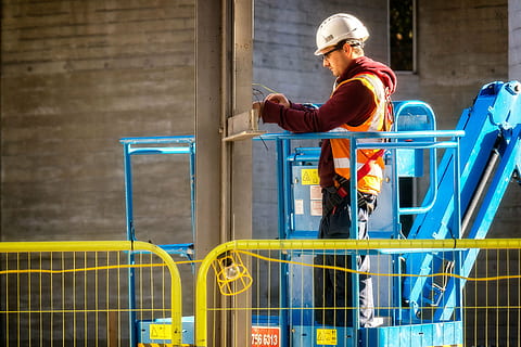 work, electricity, cherry picker, industry, manual Worker, people, hardhat, working, headwear, safety, hat, helmet, adult, reflective clothing, one person, occupation, men, males, protective workwear, standing, protection, clothing, construction site, effort, 5K, CC0, public domain, royalty free