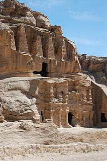 Petra, Ancient History, Plot, rock - object, geology, nature, cliff, day, no people, rock formation, rock, sky, solid, travel, physical geography, travel destinations, tourism, non-urban scene, architecture, tranquility, tranquil scene, beauty in nature, outdoors, sunlight, eroded, ancient civilization, sandstone, arid climate, 2K, CC0, public domain, royalty free