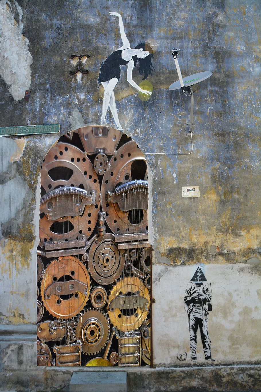 gearmaleri, steampunk, gear, tandhjul, mekanisk, årgang, maskine, stil, mekanisme, fantasi, futuristisk, cyberpunk, opfindelse, post-apokalypse, mystisk, fantastisk, udtryksfulde, apparat, gadekunst, graffiti, pige, ballerina, kultur, væg, døråbning, udfører, leder, dans, ingen mennesker, ur, tid, dag, arkitektur, bygning udvendig, bygget struktur, Kunst og håndværk, murbygningsfunktion, kreativitet, metal, repræsentation, håndværk, gammel, udendørs, menneskelig repræsentation, mønster, murstens væg, teknologi, rusten, bygning, 5K