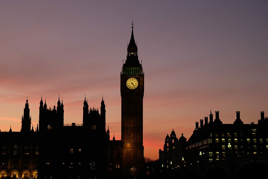 groß, ben, Uhr, London, golden, Stunde, Elizabeth Tower, London, Turm, Gebäude, Silhouette, Orange, Gebäudehülle, die Architektur, gebaute Struktur, Glockenturm, Stadt, Himmel, Reiseziele, Sonnenuntergang, große Höhe, Zeit, beleuchtet, Reise, Tourismus, Dämmerung, keine Leute, Regierung, draußen, Gothic Style, 4K