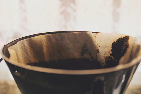 caffè, filtro, caffeina, bar, bere, prima colazione, cappuccino, latte macchiato, arrostito, bevanda, rinfresco, caffè espresso, cibo e bevande, avvicinamento, caffè - bevanda, in casa, boccale, natura morta, cibo, nessuno, tazza, freschezza, tazza di caffè, bevanda calda, messa a fuoco selettiva, concentrarsi sulle conoscenze acquisite, utensile da cucina, bustina di the, tè, vasellame, tazza di tè, 1080P, CC0, dominio pubblico, privo di copyright