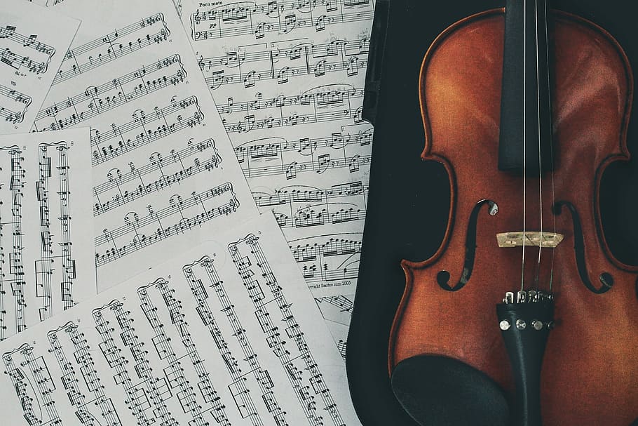 Marrone, violino, Astuccio, foto, note musicali, foglio, musica, Nota, rotto, Vintage ▾, arte, retrò, strumento musicale, strumento a corda, spartito, carta, attrezzatura musicale, cultura artistica e intrattenimento, in casa, stringa, stringa di strumenti musicali, nota musicale, arco - materiale musicale, musica classica, musicista, legno - materiale, avvicinamento, colore nero, stile classico, 5K