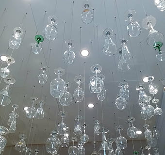 glasses, ceiling, design, bar, chandelier, lights, modern, full frame, no people, backgrounds, shiny, indoors, illuminated, close-up, day, nature, lighting equipment, hanging, low angle view, decoration, glass - material, large group of objects, light bulb, transparent, electricity, abundance, celebration, technology, light, glass, 1080P, CC0, public domain, royalty free