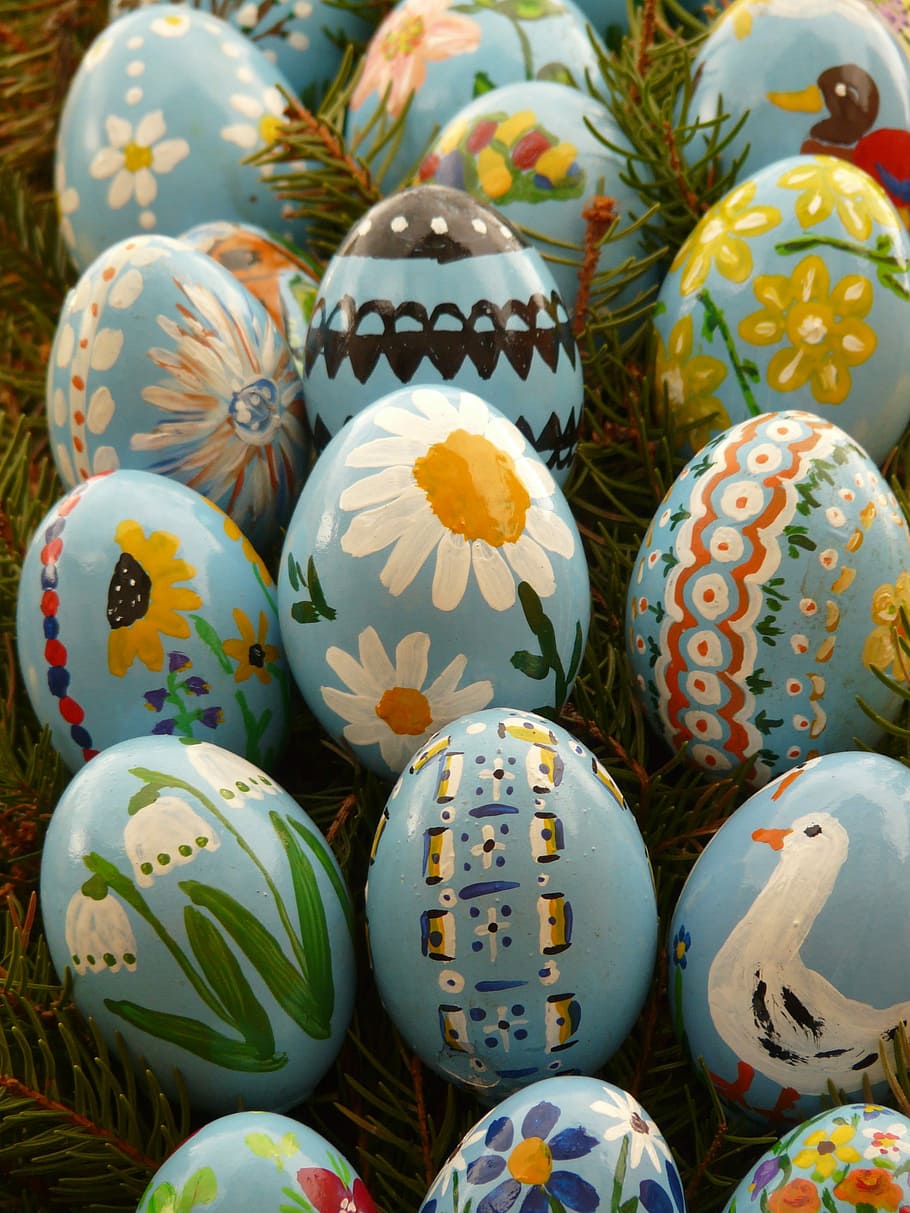 paasei, verf, Pasen, easter egg schilderij, Paas eieren, ei, schilderij, kunst, kleur, kleurrijk, culturen, bloemenpatroon, traditie, kunst en ambacht, vakantie, patroon, stilleven, viering, voedsel, detailopname, geen mensen, multi gekleurd, eten en drinken, ontwerp, creativiteit, ambacht, binnenshuis, volledig kader, 2K